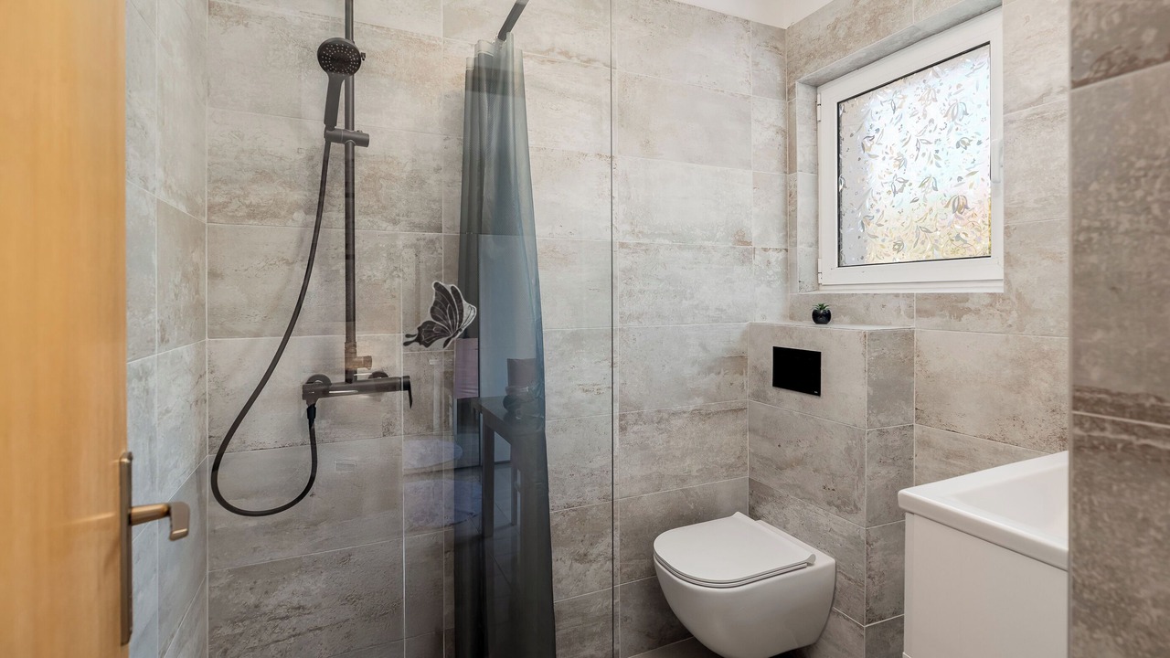 Photo of Bathroom in Dinjiska
