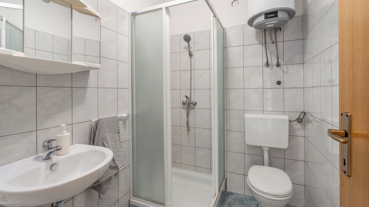 Photo of Bathroom in Dinjiska