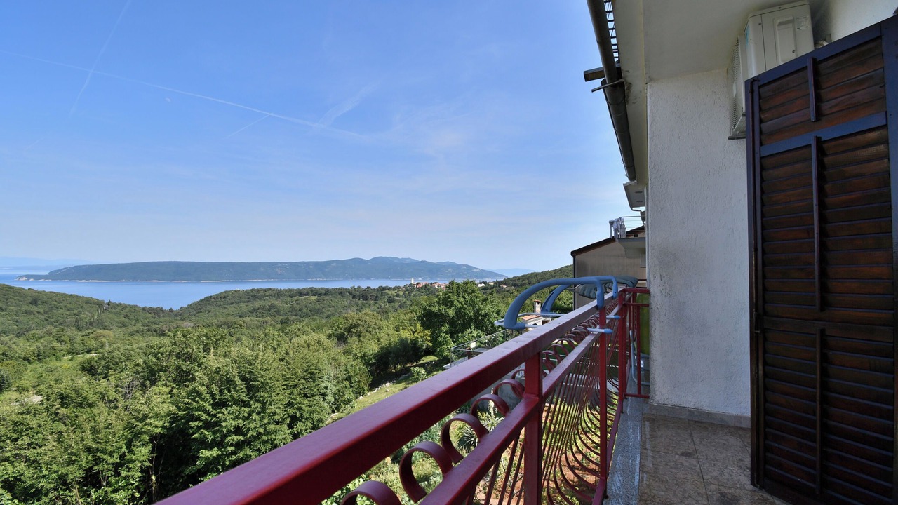 Photo of Outdoor in Martina