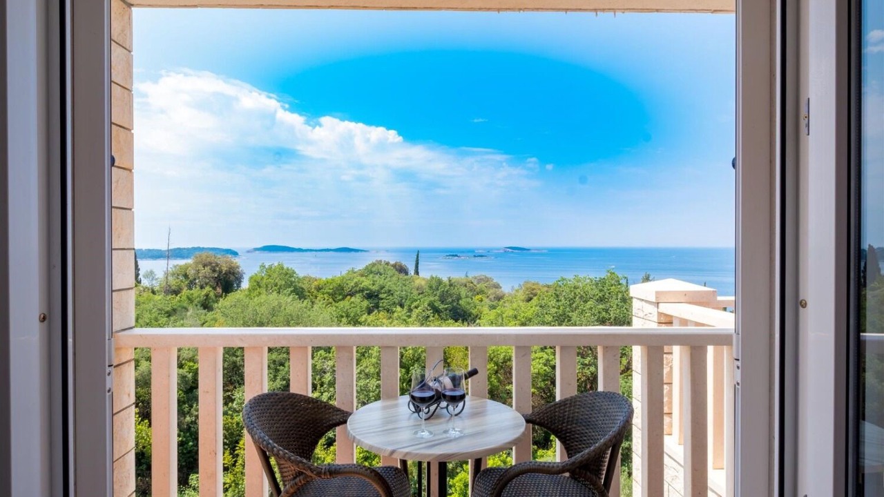 Photo of Patio Balcony in Plat