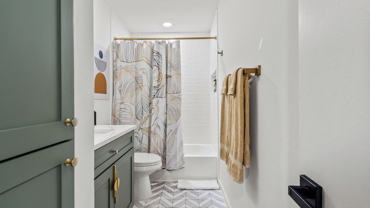 Photo of Bathroom in The Colony