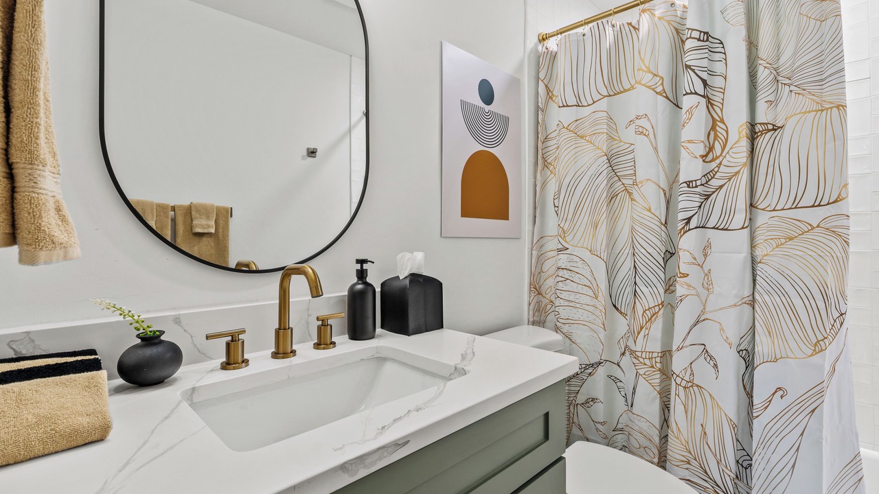 Photo of Bathroom in The Colony
