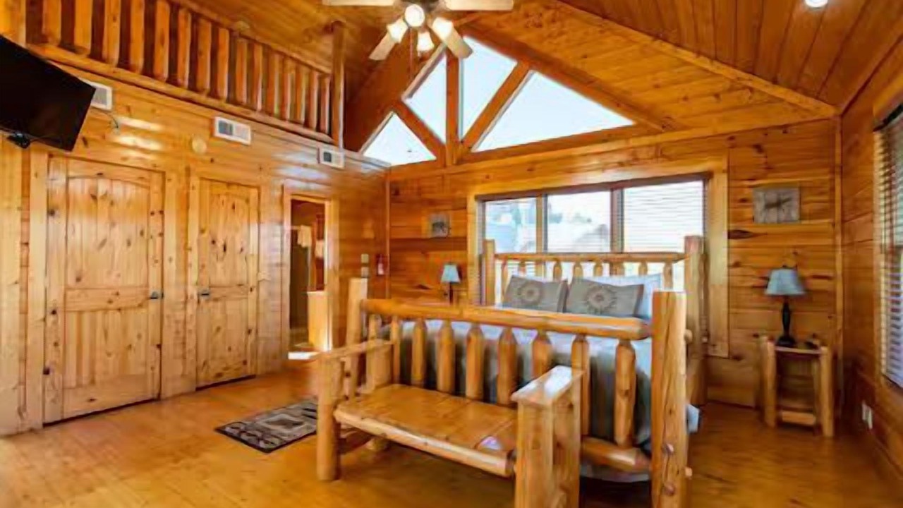 Photo of Bedroom in Pigeon Forge