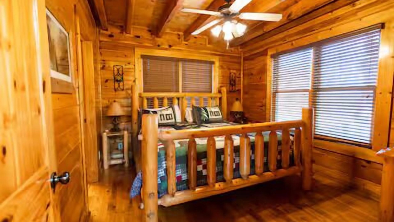 Photo of Bedroom in Pigeon Forge