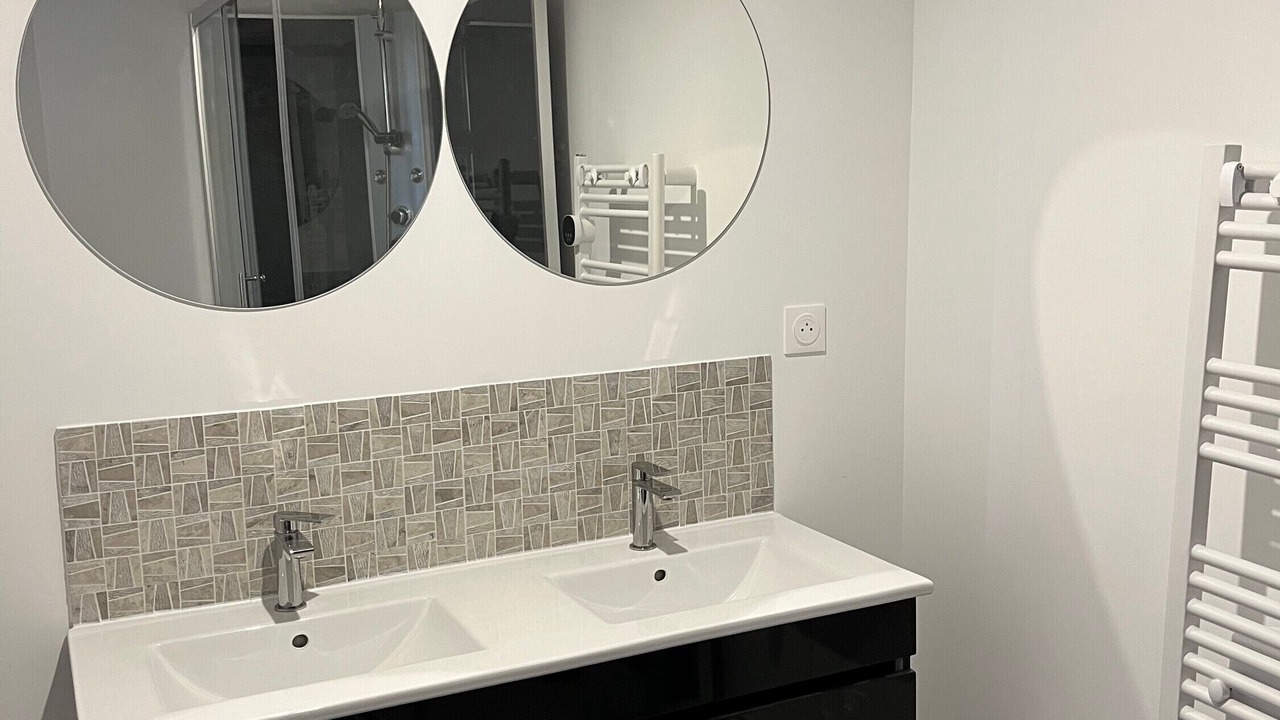 Photo of Bathroom in Frossay