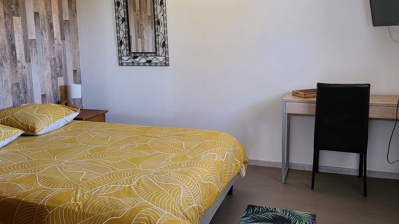 Photo of Bedroom in Pierrelatte
