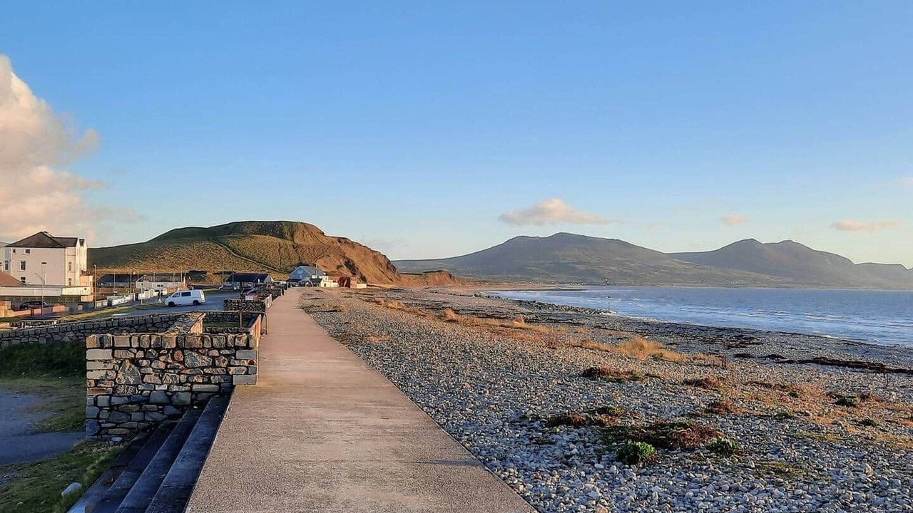 Photo of Others in Dinas Dinlle