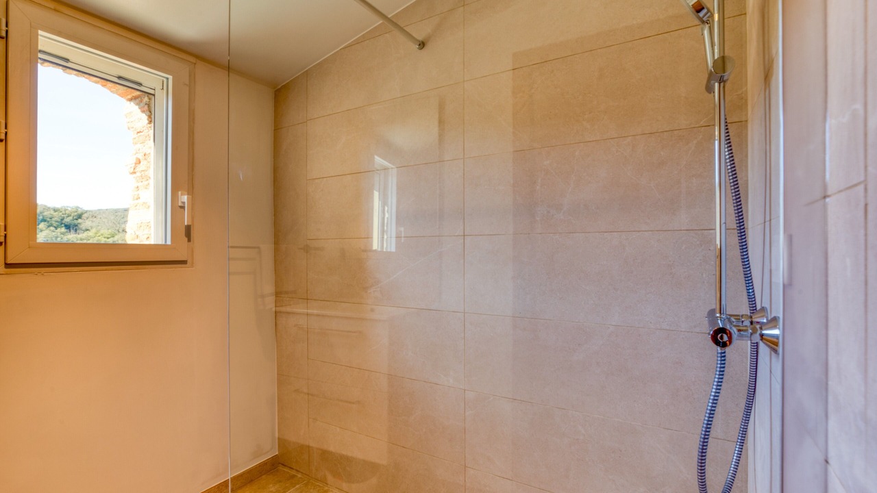 Photo of Bathroom in Causse-de-la-Selle