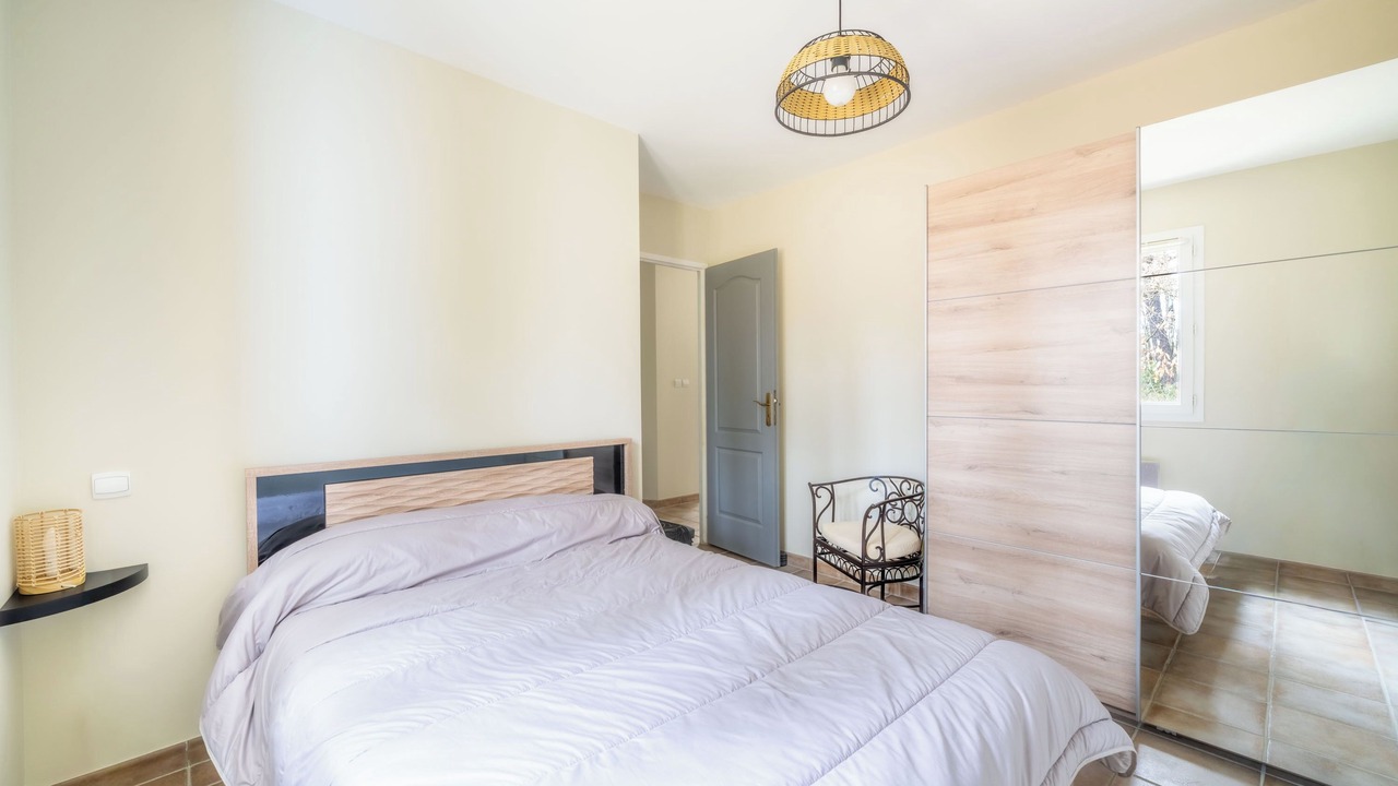Photo of Bedroom in Salavas