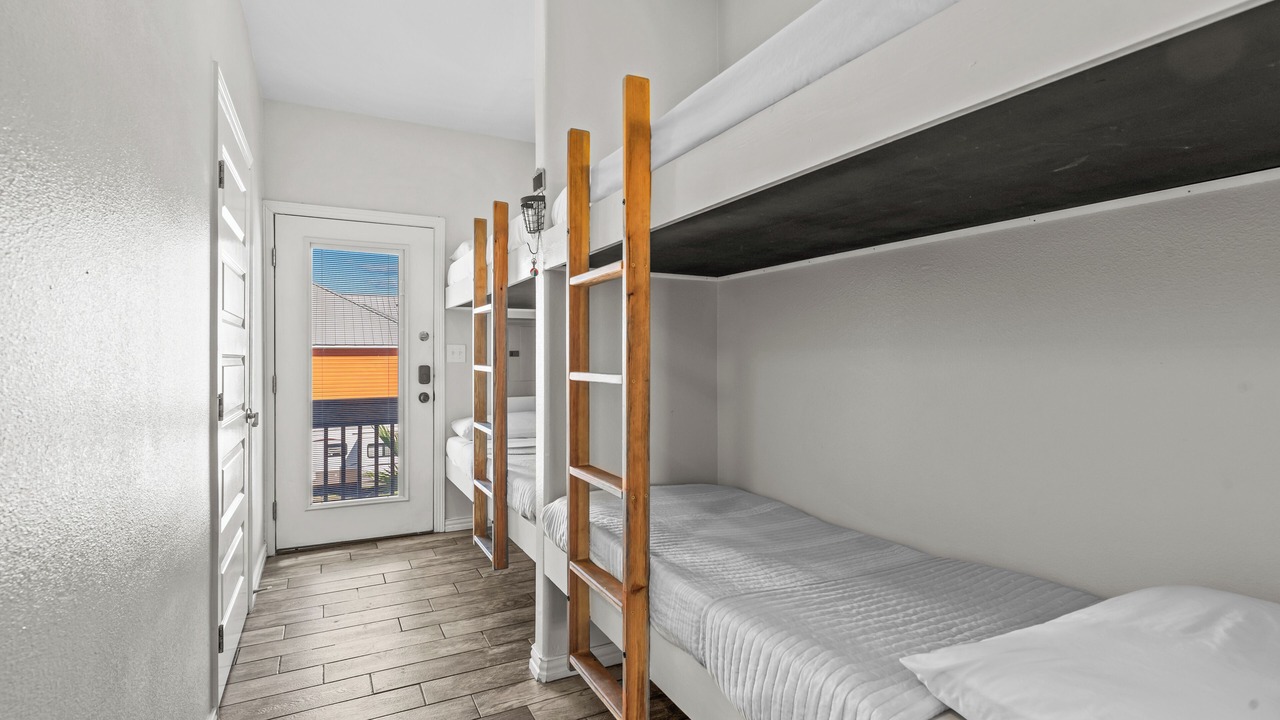 Photo of Bedroom in North Beach