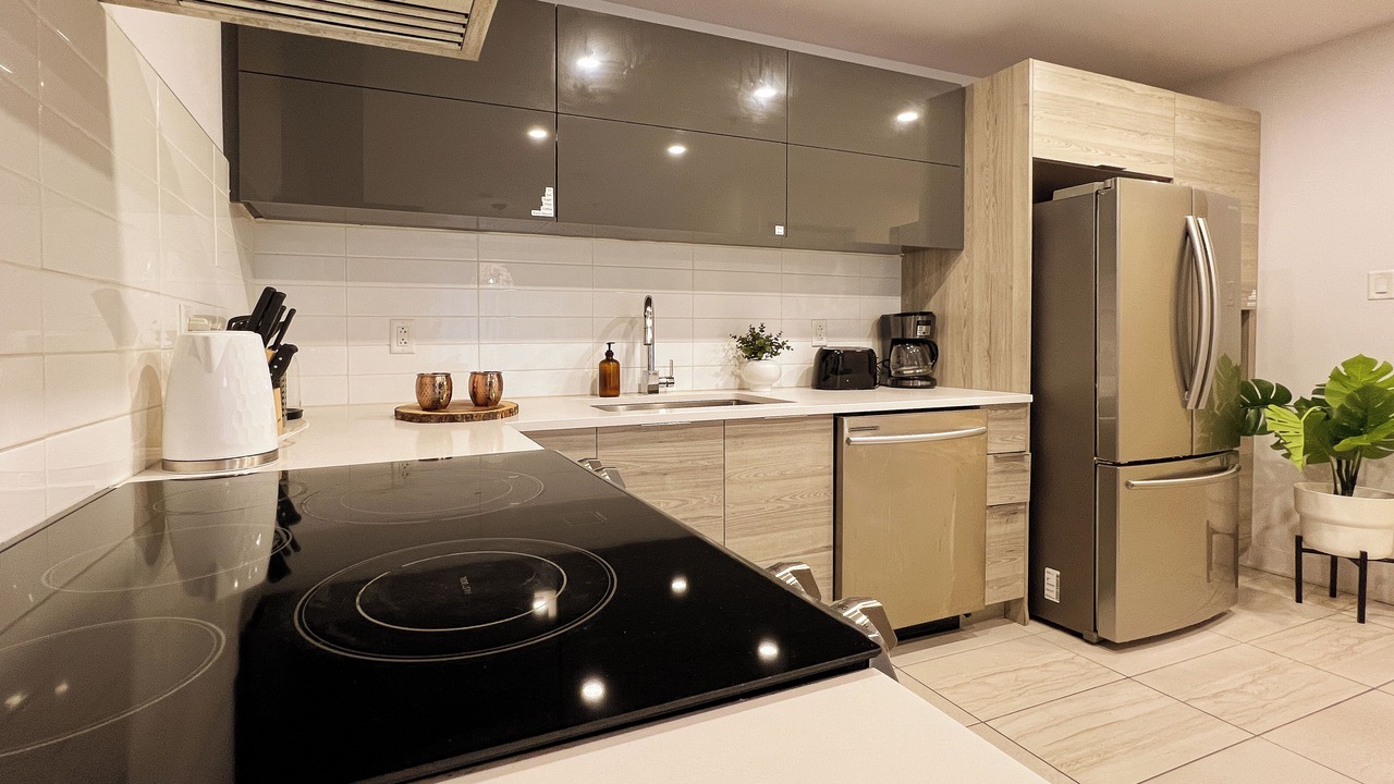 Photo of Kitchen in Cote-Des-Neiges—Notre-Dame-De-Grace