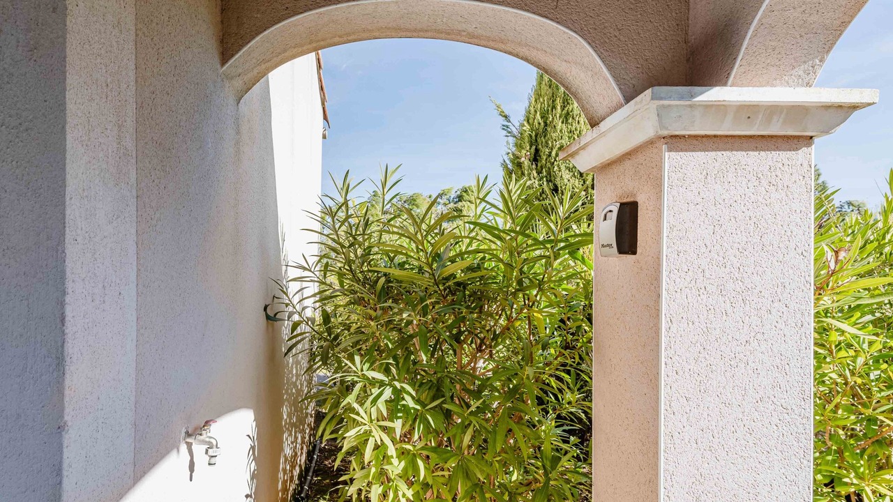 Photo of Outdoor in Homps