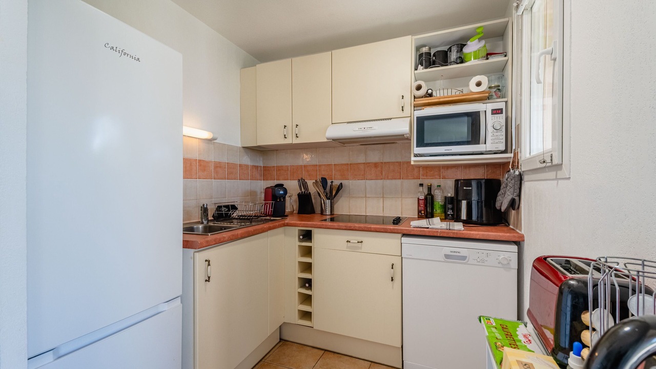 Photo of Kitchen in Homps