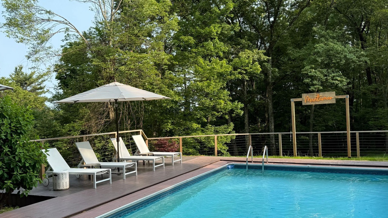 Photo of Outdoor in Kingston