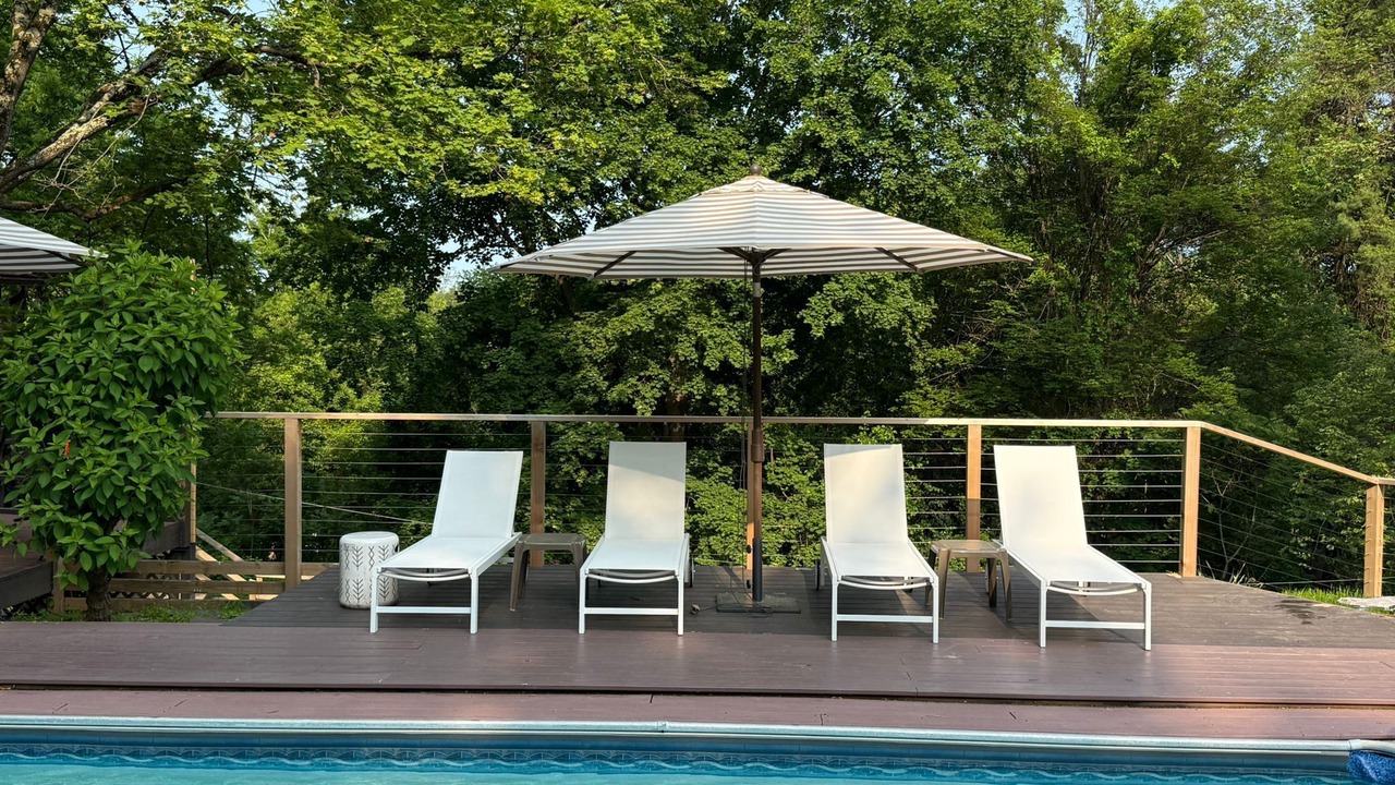 Photo of Outdoor in Kingston