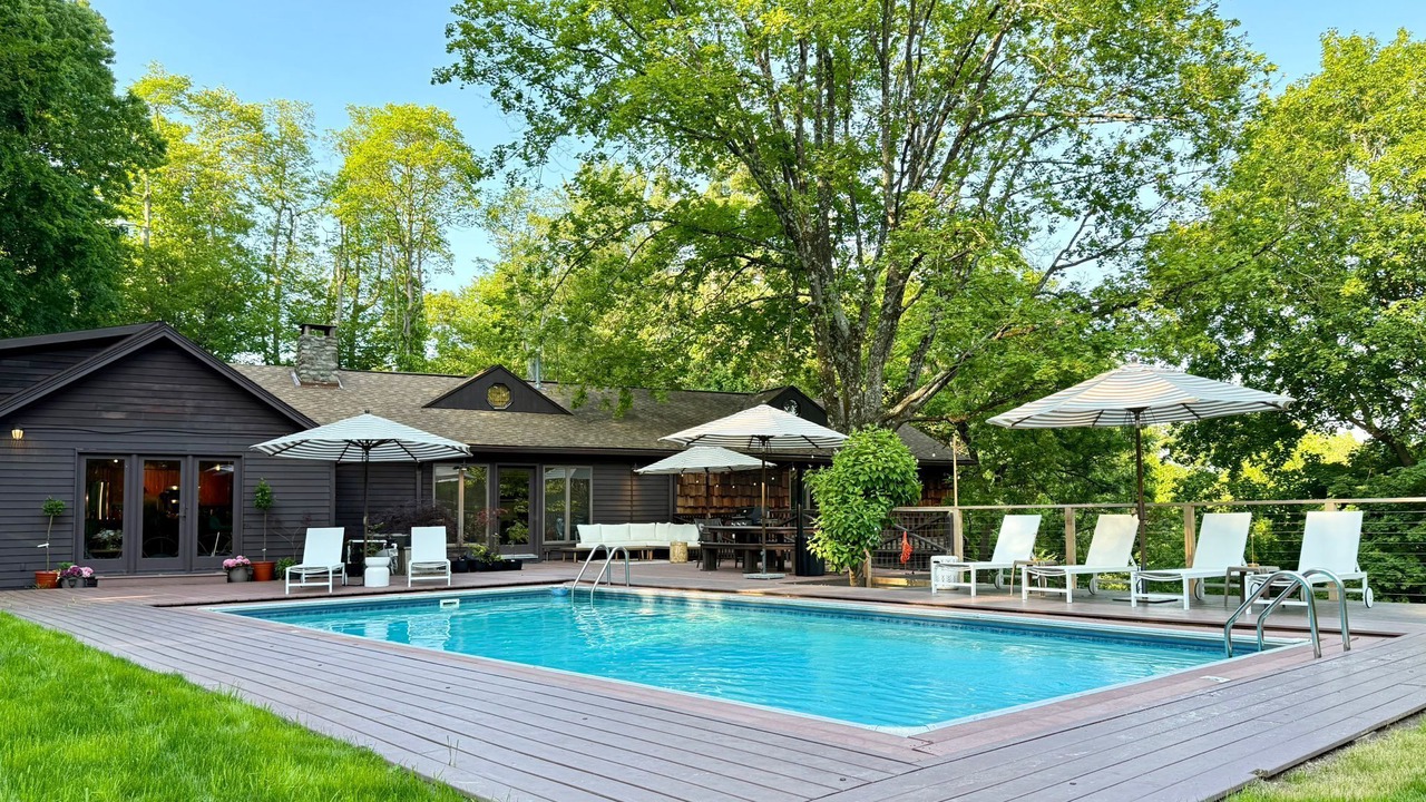 Photo of Others in Kingston