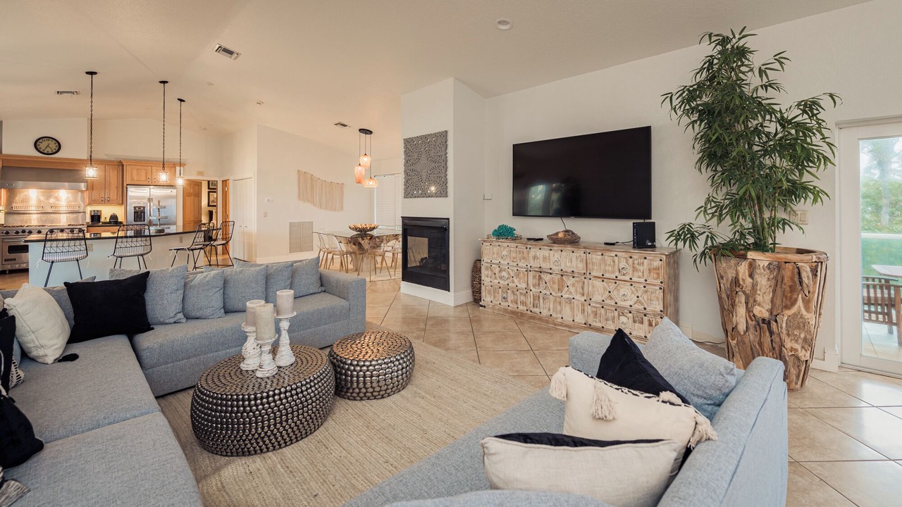 Photo of Livingroom in North Beach