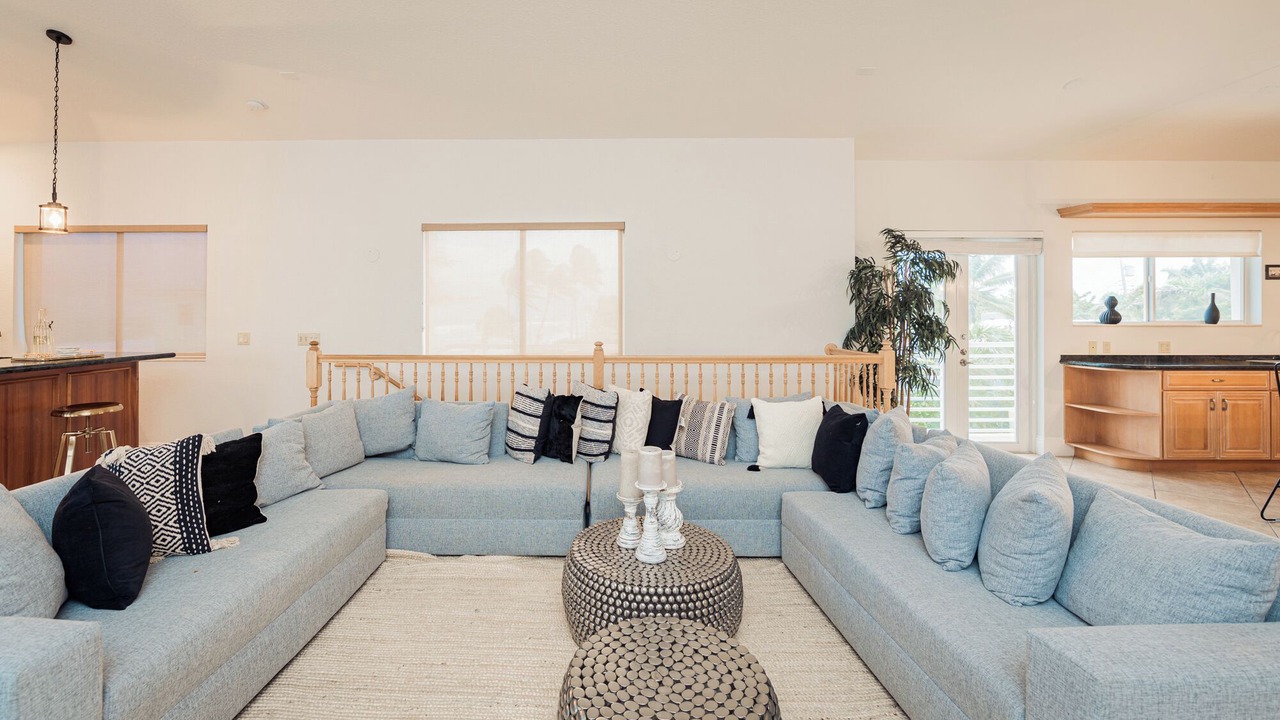 Photo of Livingroom in North Beach