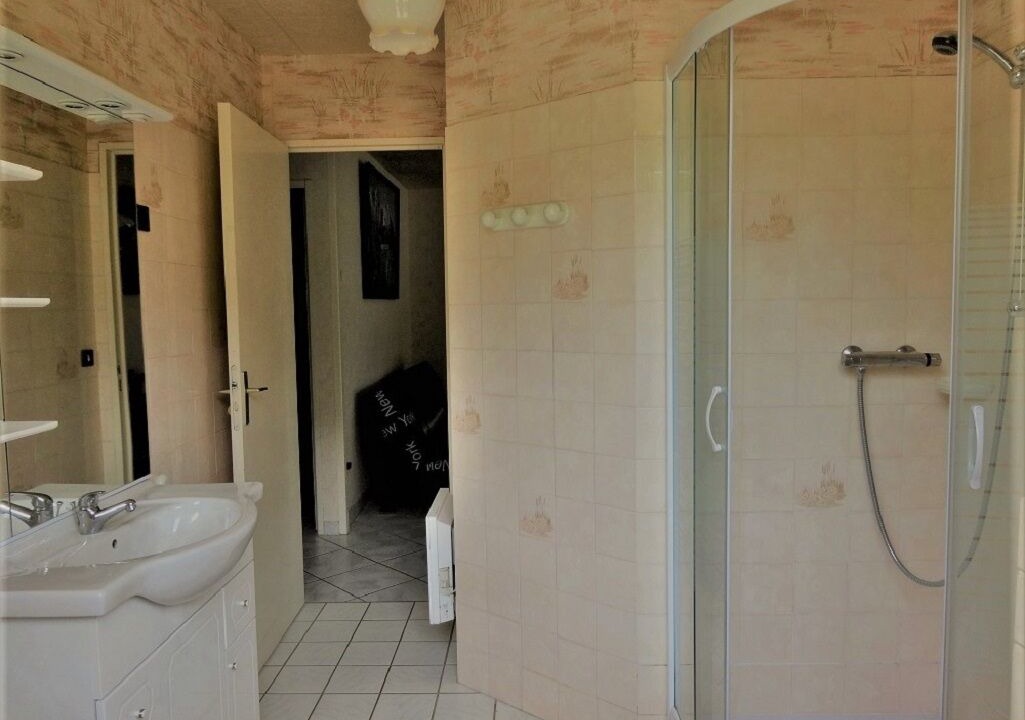 Photo of Bathroom in Auriac-du-Perigord