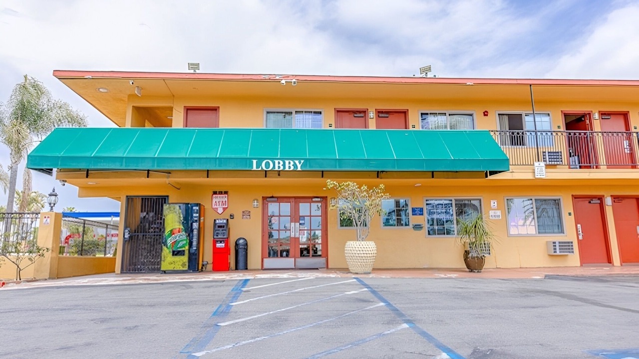 Photo of Outdoor in Loma Alta