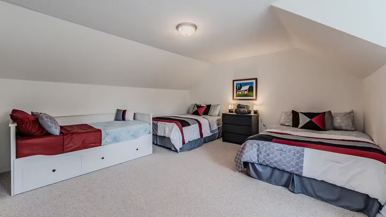 Photo of Bedroom in Lion's Head