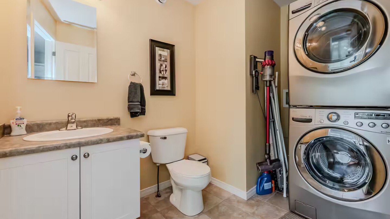Photo of Bathroom in Lion's Head