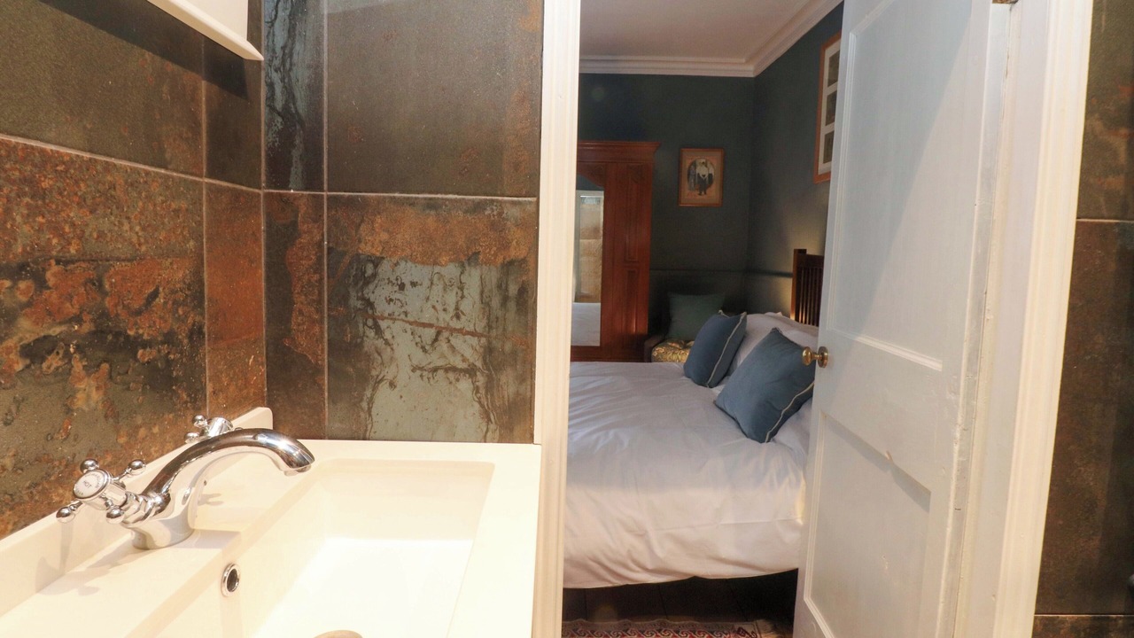 Photo of Bathroom in Giggleswick