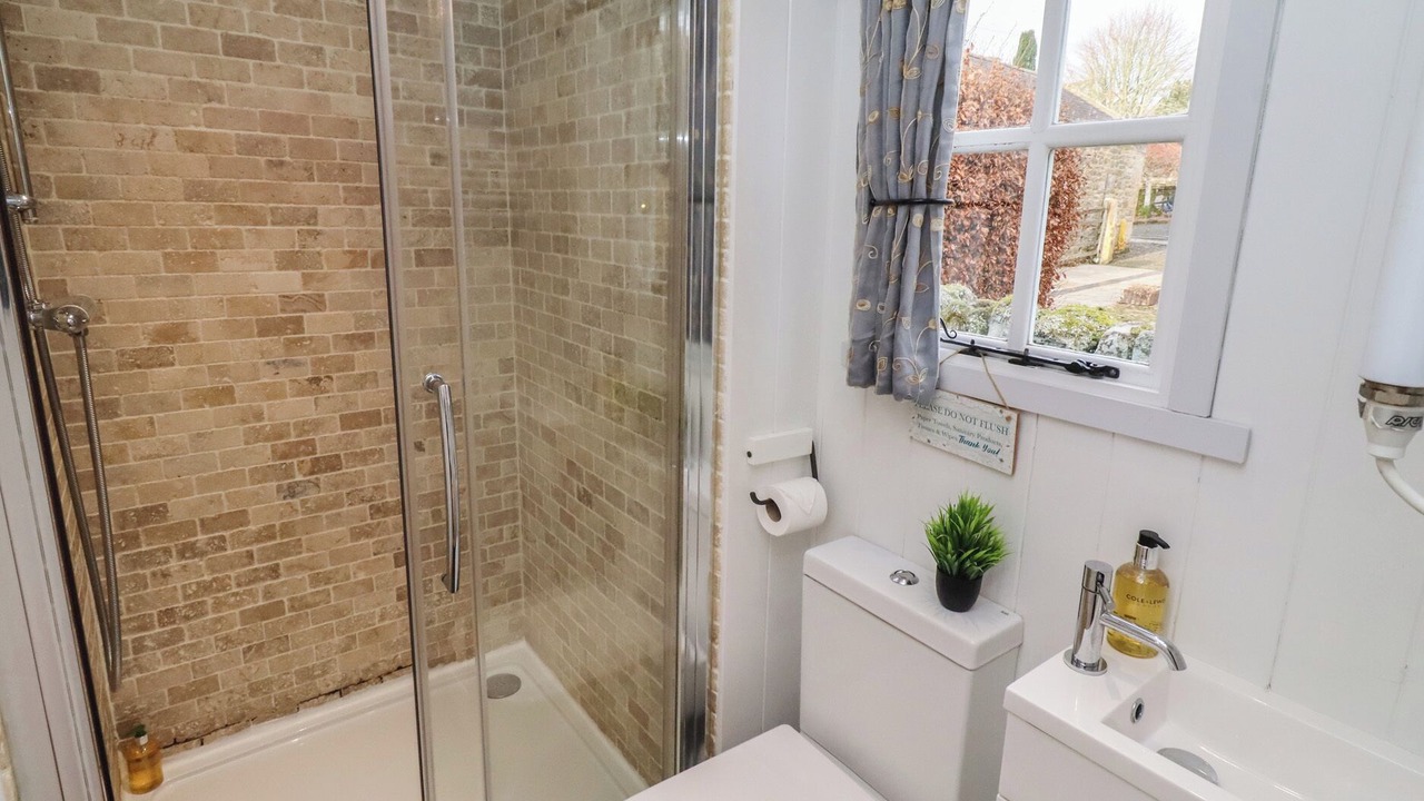 Photo of Bathroom in Falstone