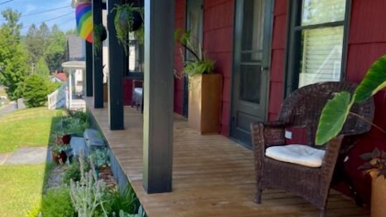 Photo of Patio Balcony in Narrowsburg