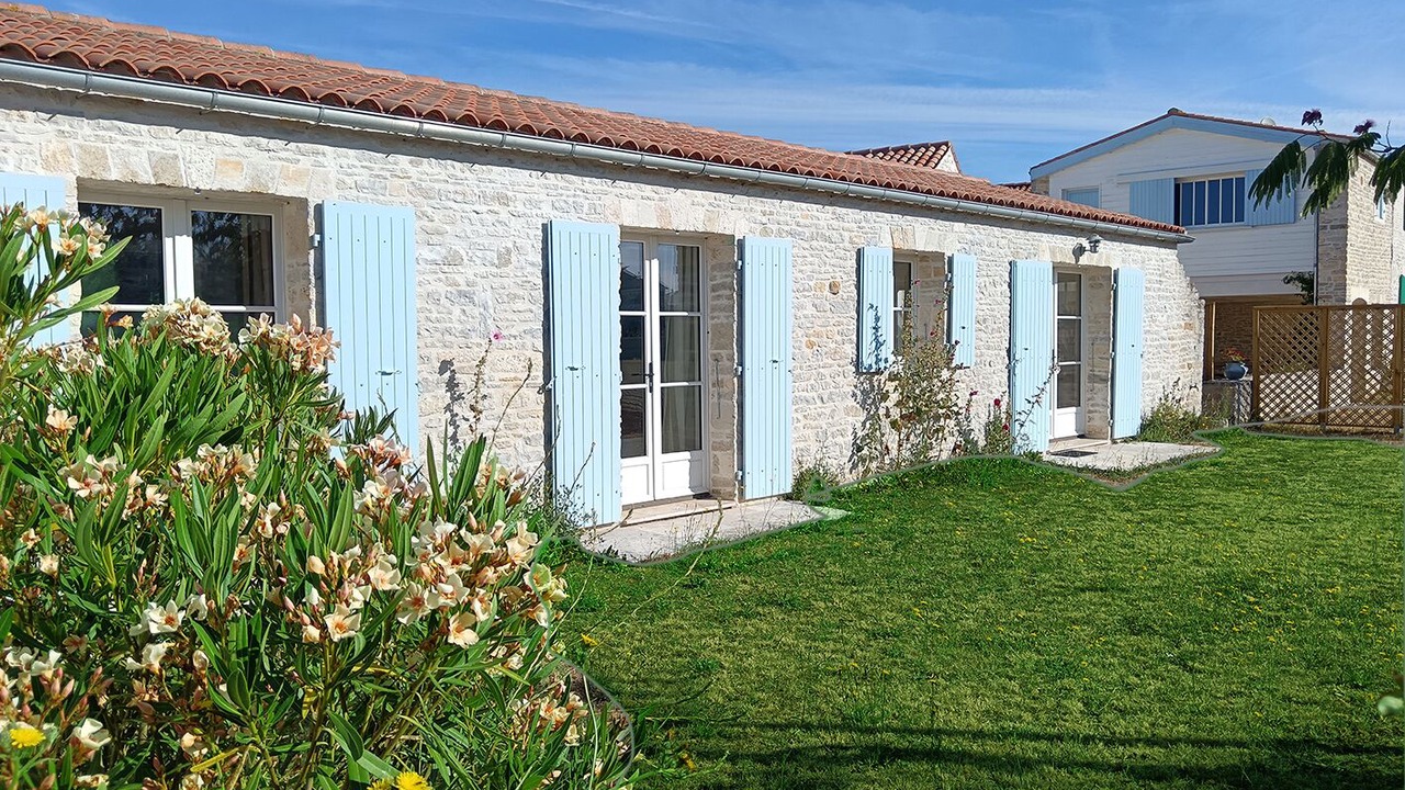 Photo of Outdoor in La Bree-les-Bains