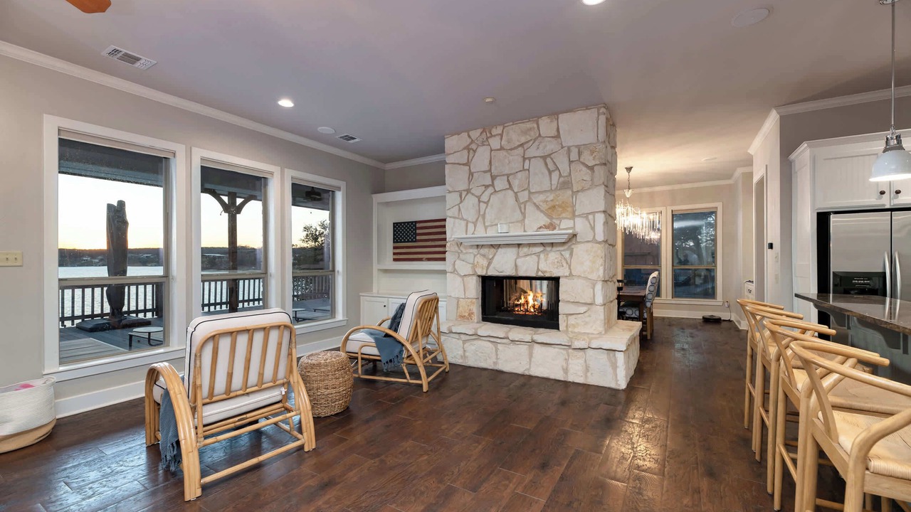 Photo of Livingroom in Chico