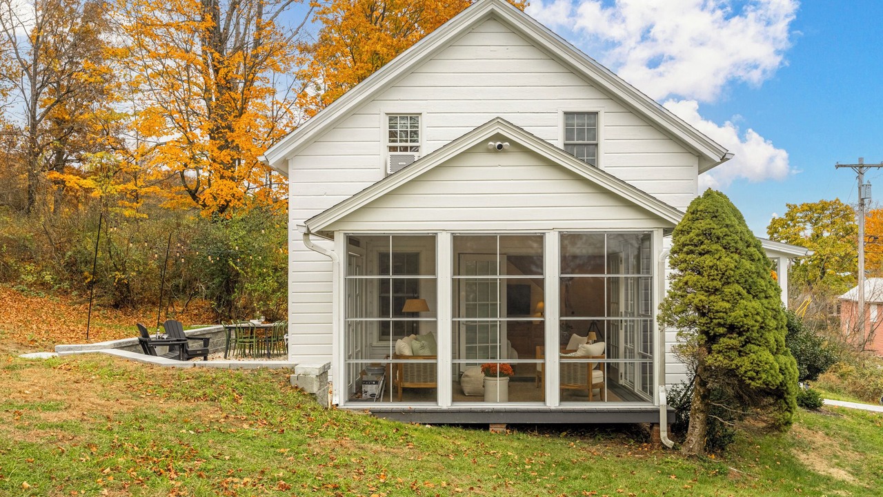 Photo of Outdoor in Hollowville