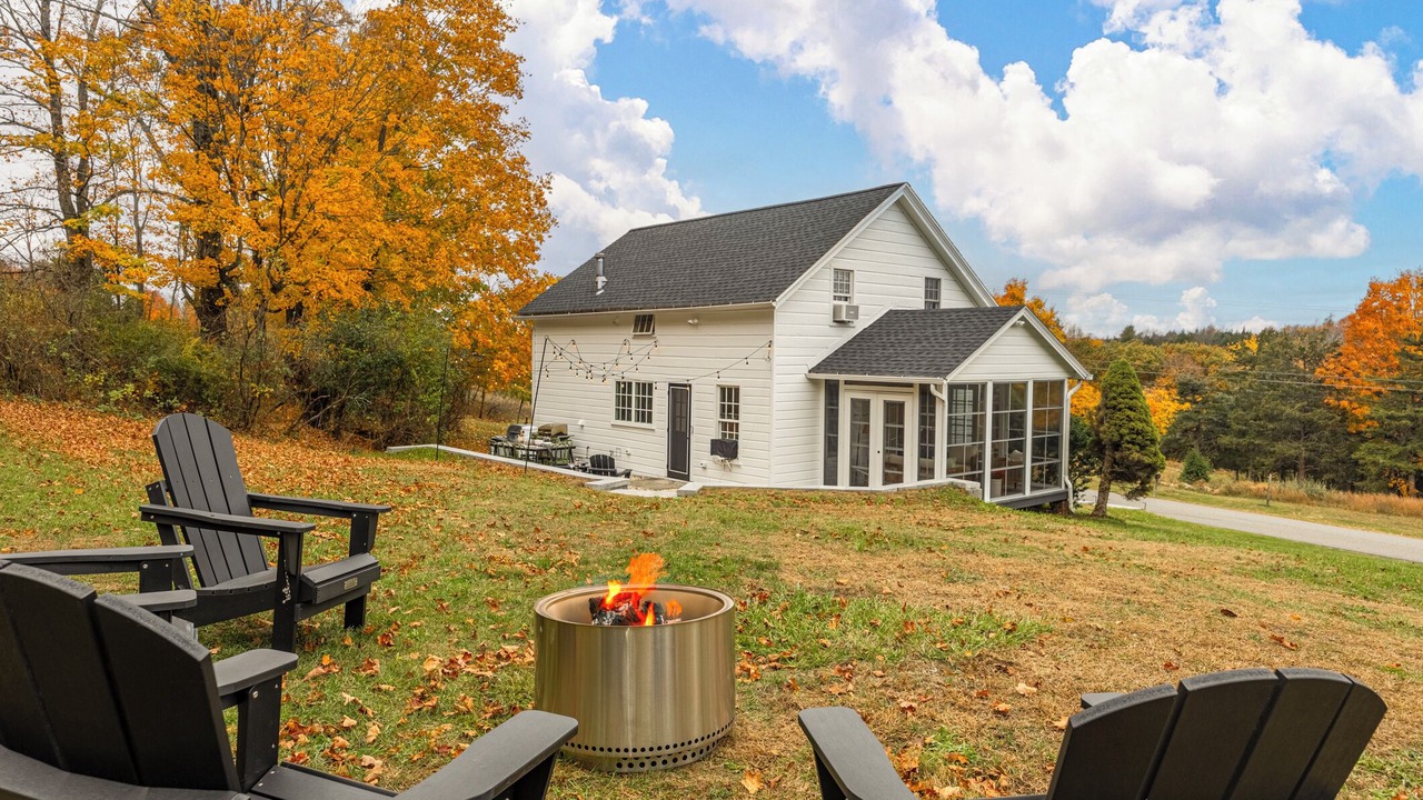 Photo of Outdoor in Hollowville