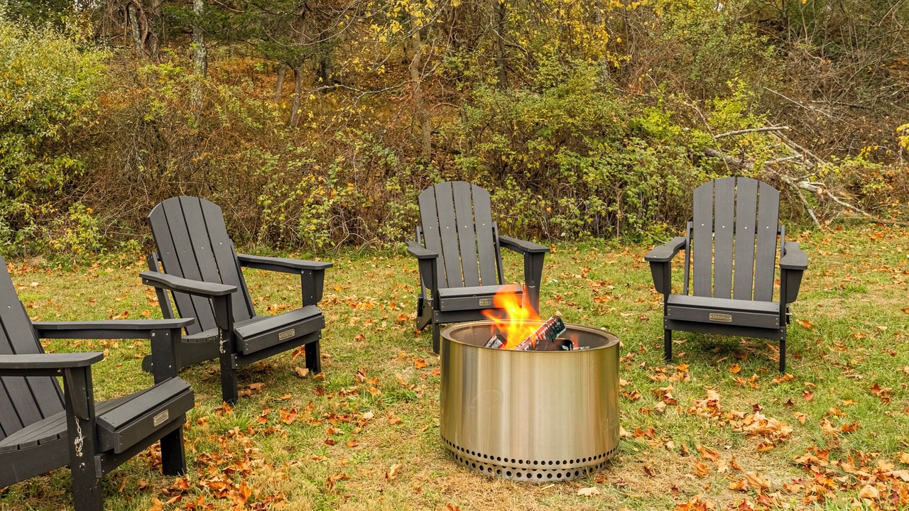 Photo of Outdoor in Hollowville