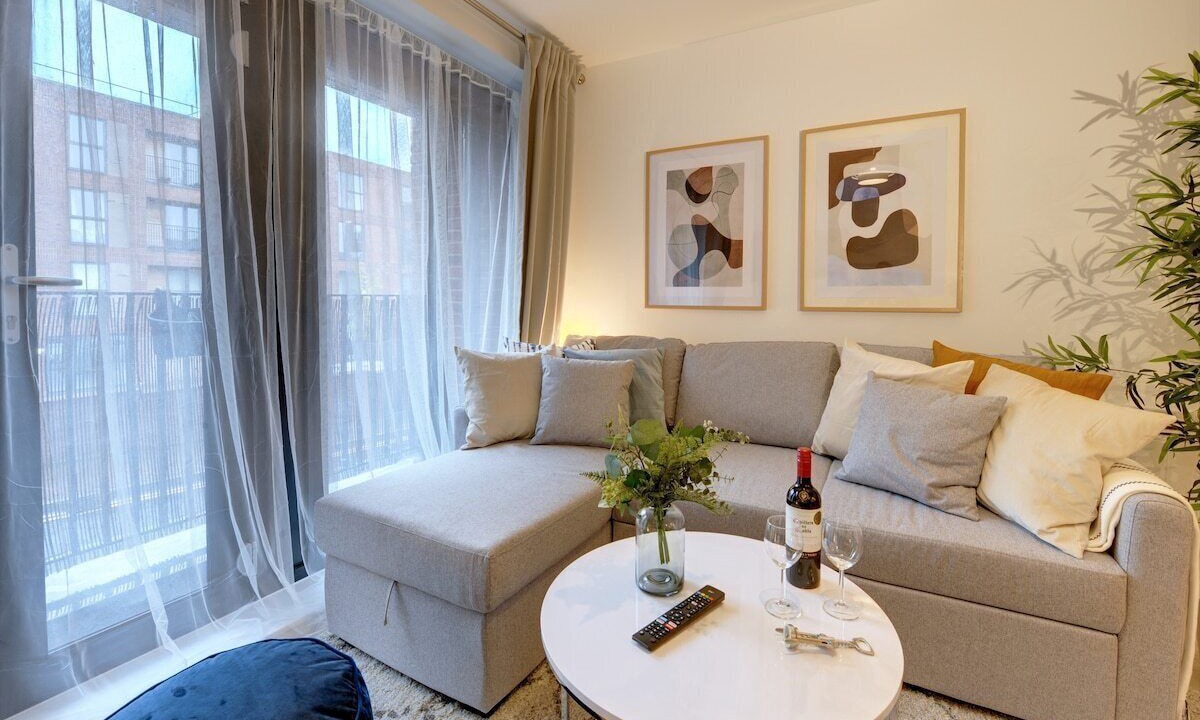 Photo of Livingroom in Gloucester