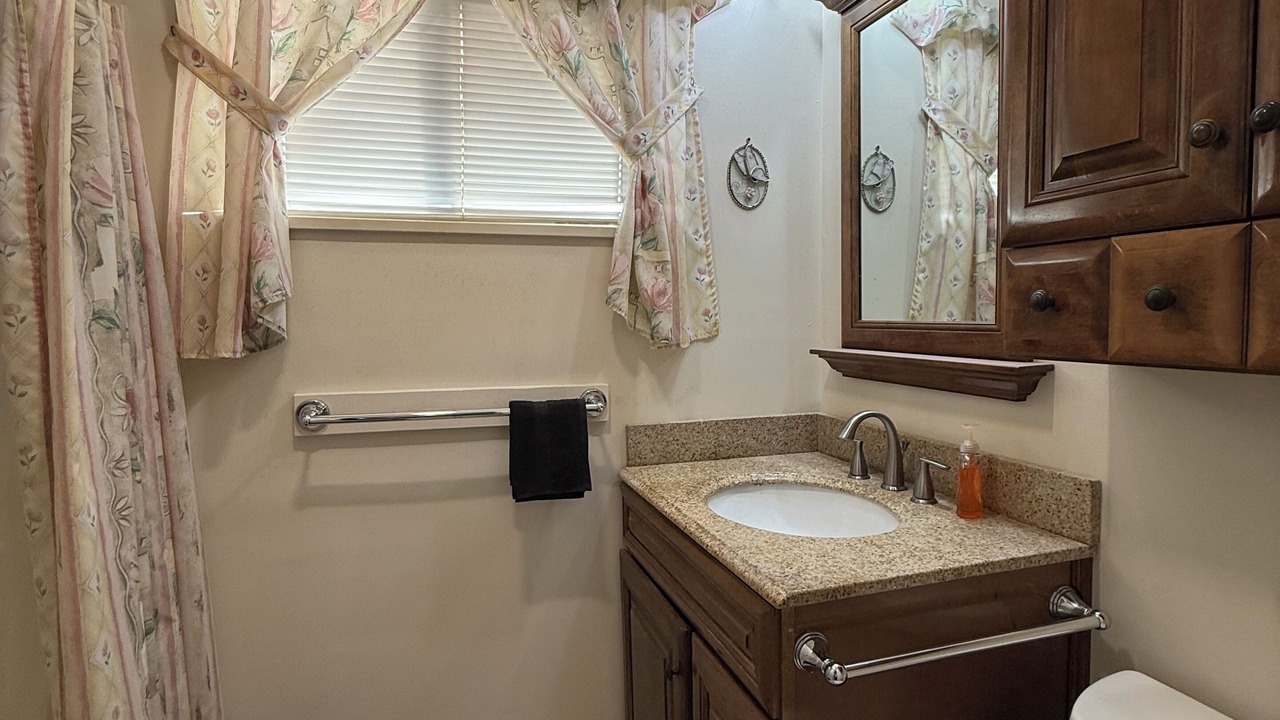 Photo of Bathroom in Runnemede