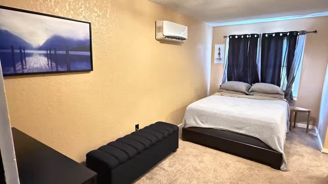 Photo of Bedroom in Carlsbad