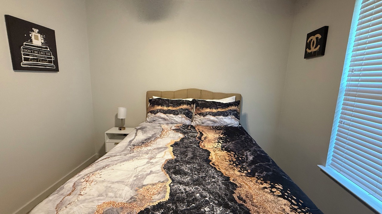 Photo of Bedroom in Old East Dallas