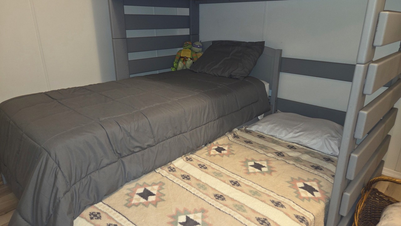 Photo of Bedroom in Nelsonville