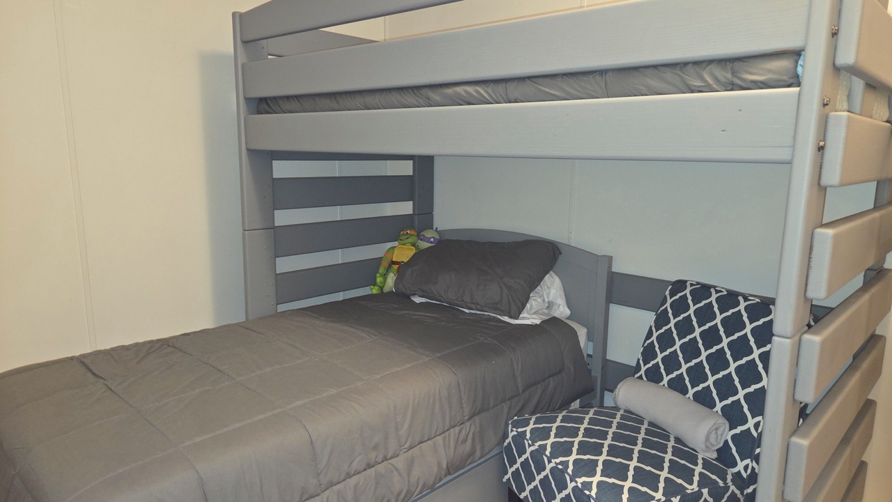 Photo of Bedroom in Nelsonville