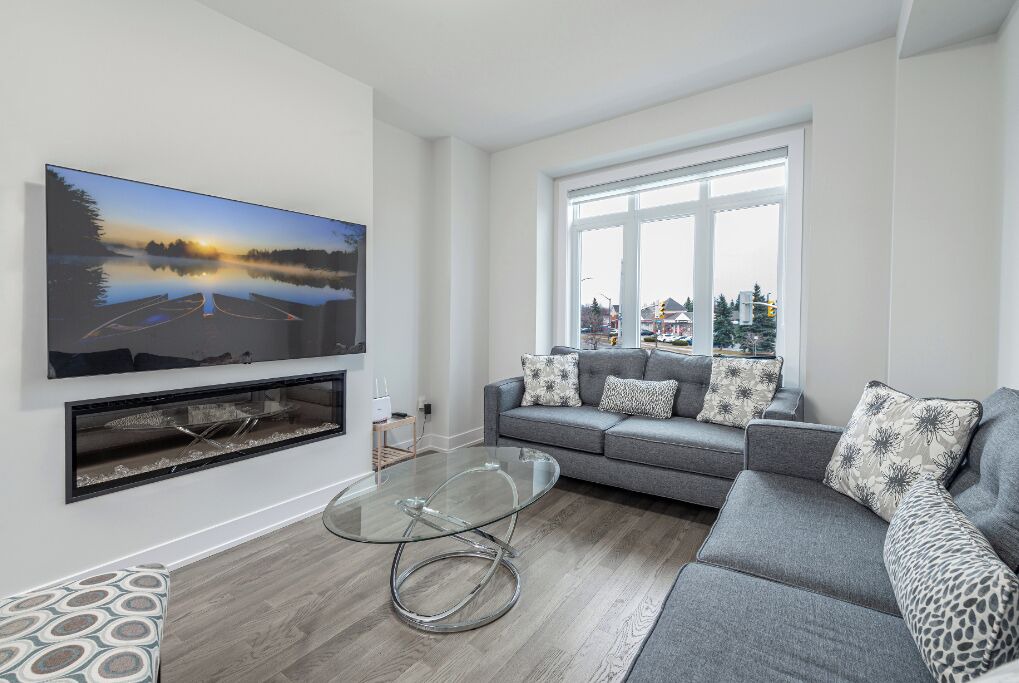 Photo of Livingroom in West Oak Trails