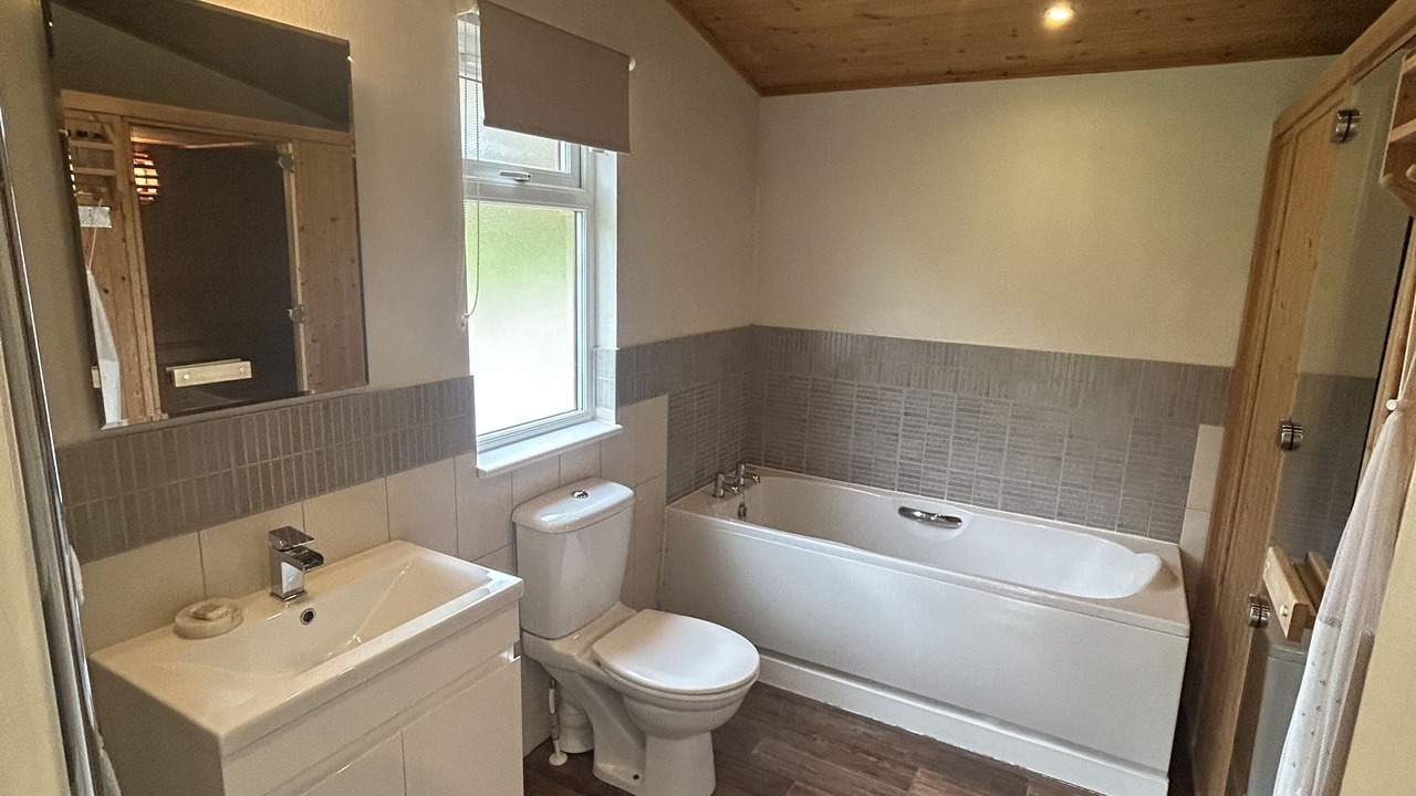 Photo of Bathroom in Diss