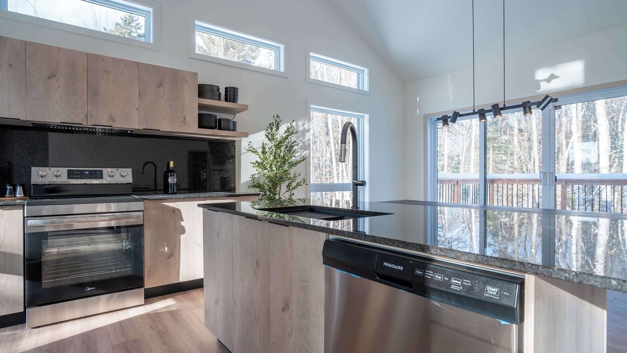 Photo of Kitchen in Argenteuil Regional County Municipality