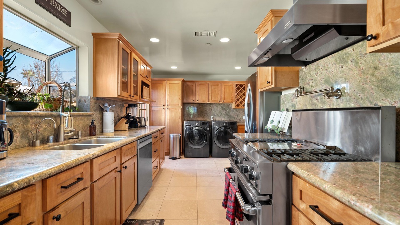 Photo of Kitchen in Burbank