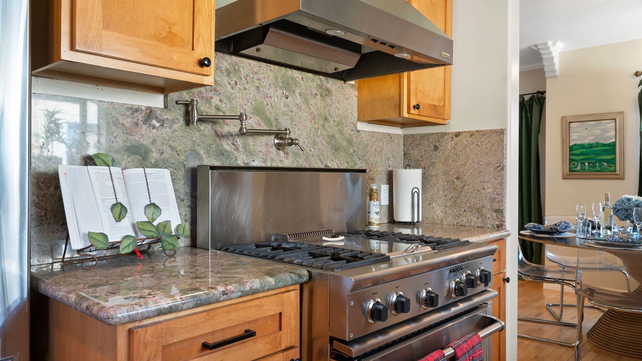 Photo of Kitchen in Burbank