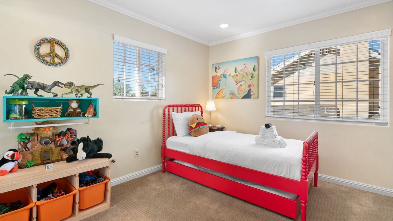 Photo of Bedroom in Burbank