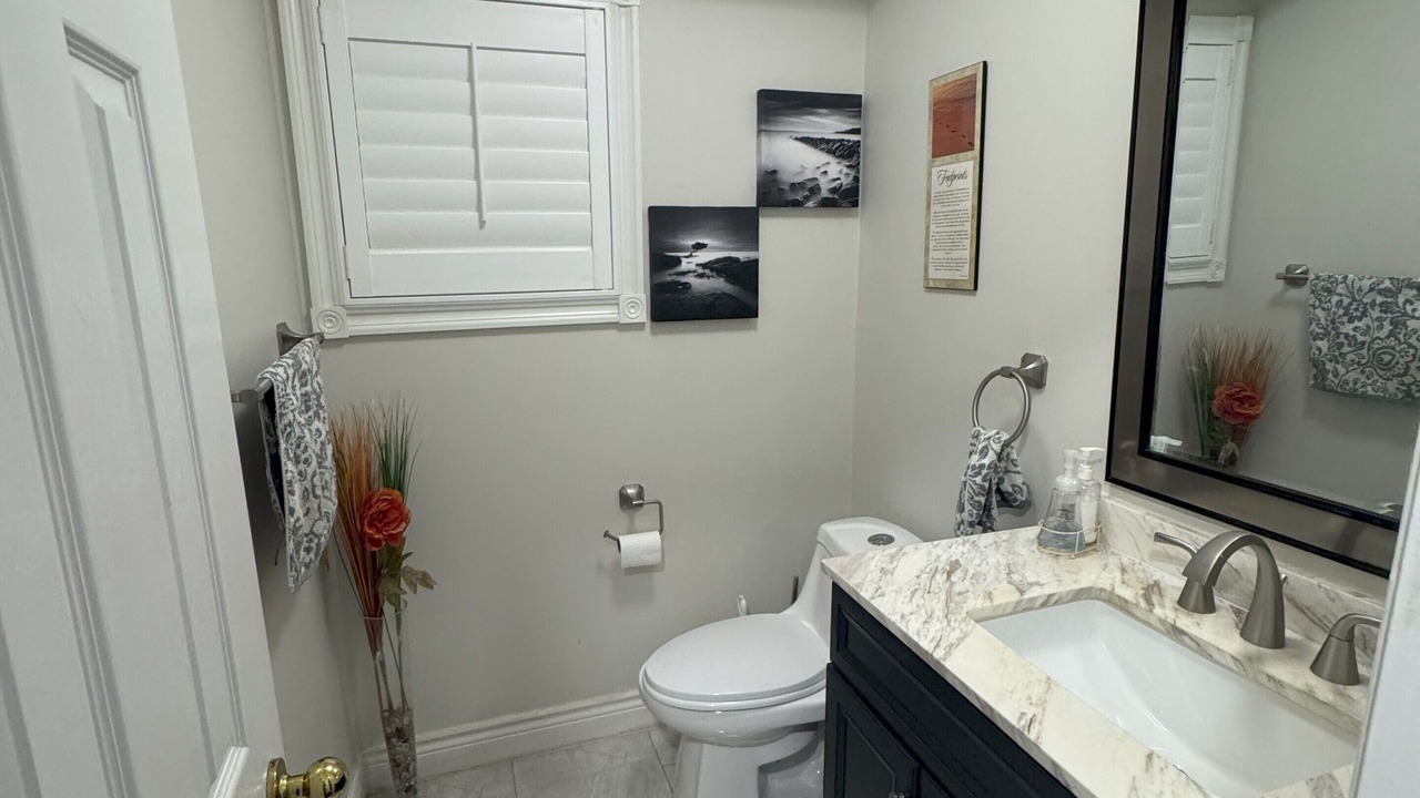 Photo of Bathroom in Central Erin Mills