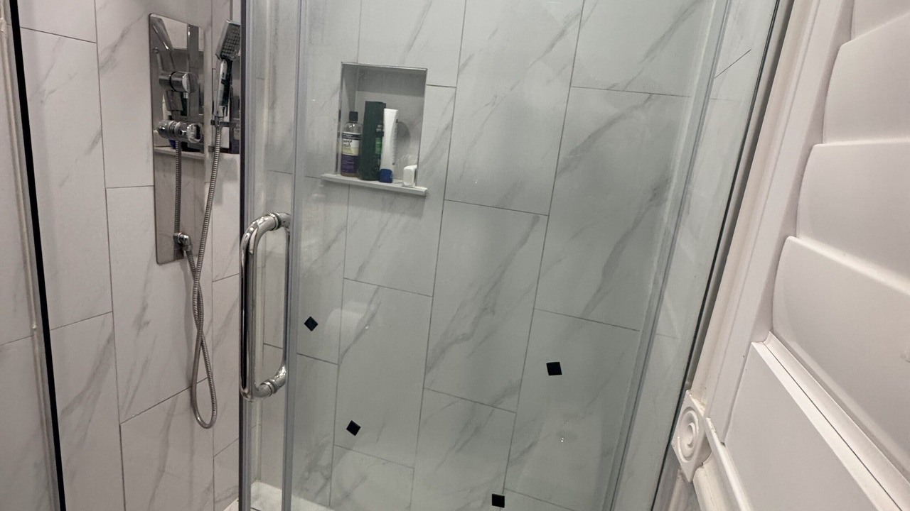 Photo of Bathroom in Central Erin Mills