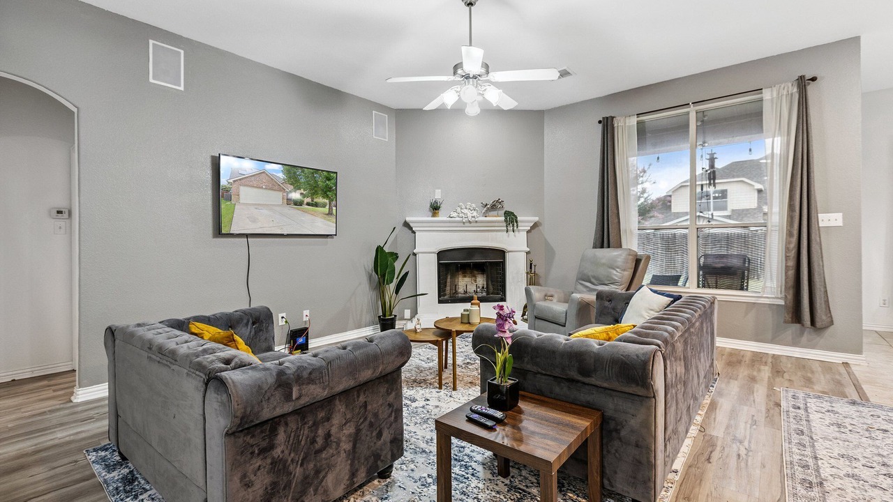 Photo of Livingroom in South Arlington