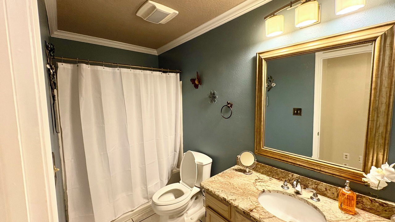 Photo of Bathroom in Ladera West